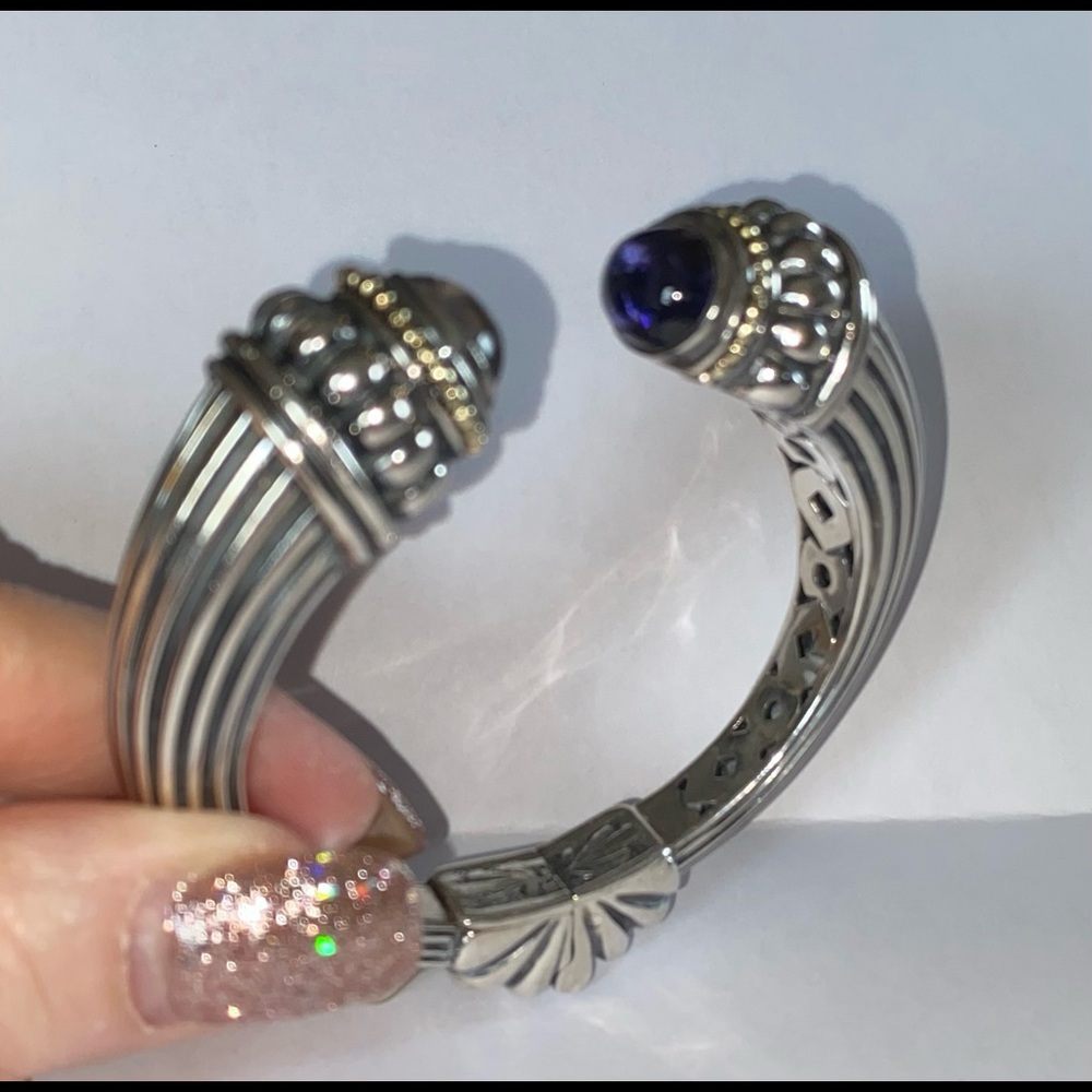 Lagos RARE blue iolite Caviar heavy silver/18k gold hinged cuff bracelet - Picture 2 of 10